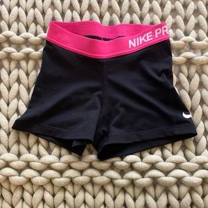 Nike Pro size XS